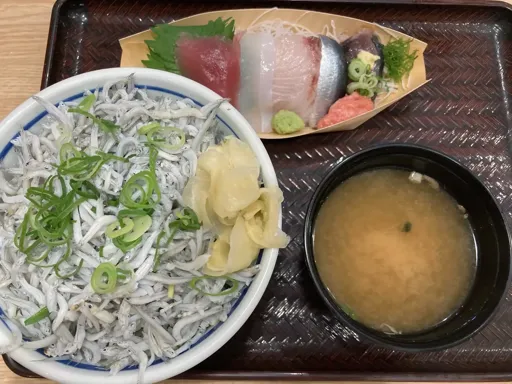 しらす丼
